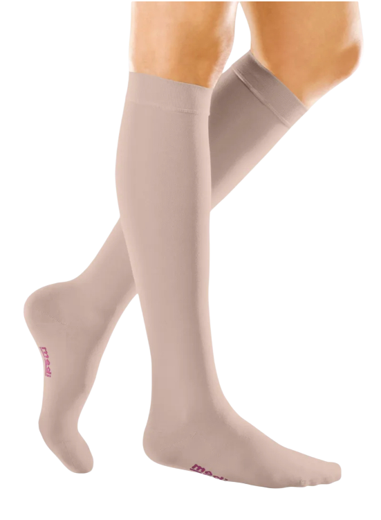 Meia de Compressão Mediven Forte (Até ao Joelho - AD) Classe II – Curta (V)