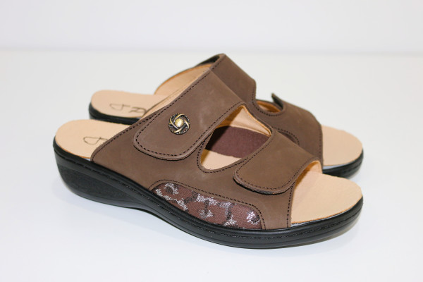 Chinelo Pear Conforto com Duplo Ajuste (36, CASTANHO)