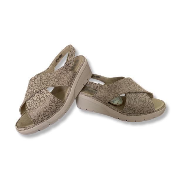 Sandalia Ortopedica  (001.005) (38, COSMIC)