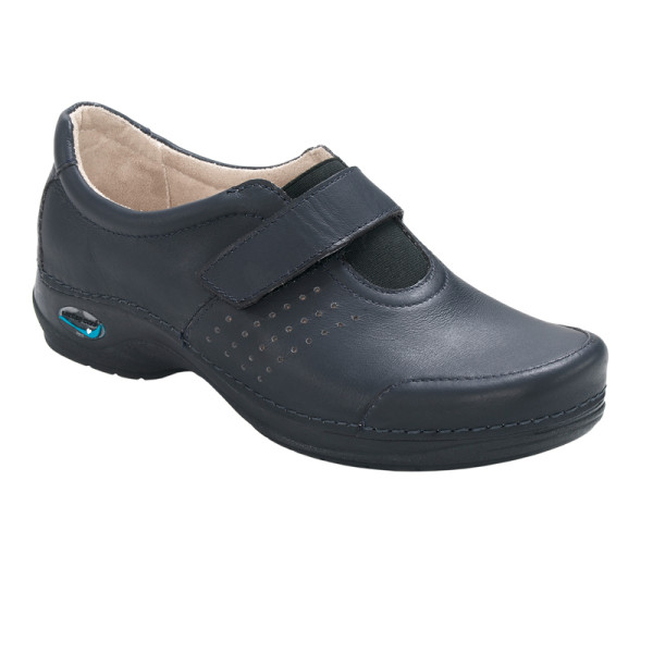 Sapato com velcro (45)